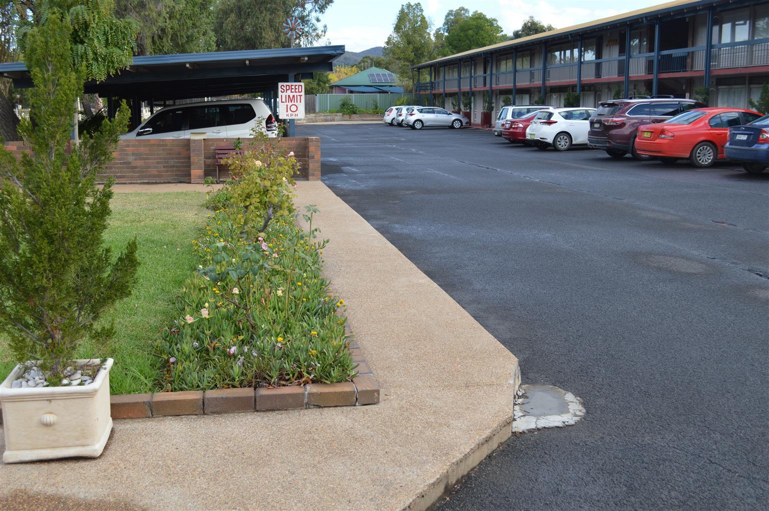 Wanderlight Motor Inn Mudgee Extérieur photo