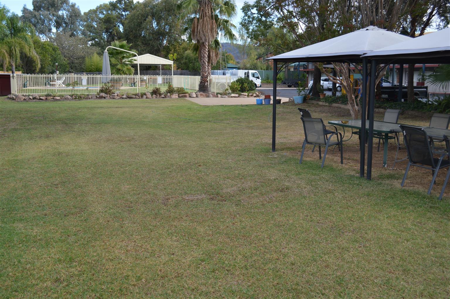 Wanderlight Motor Inn Mudgee Extérieur photo